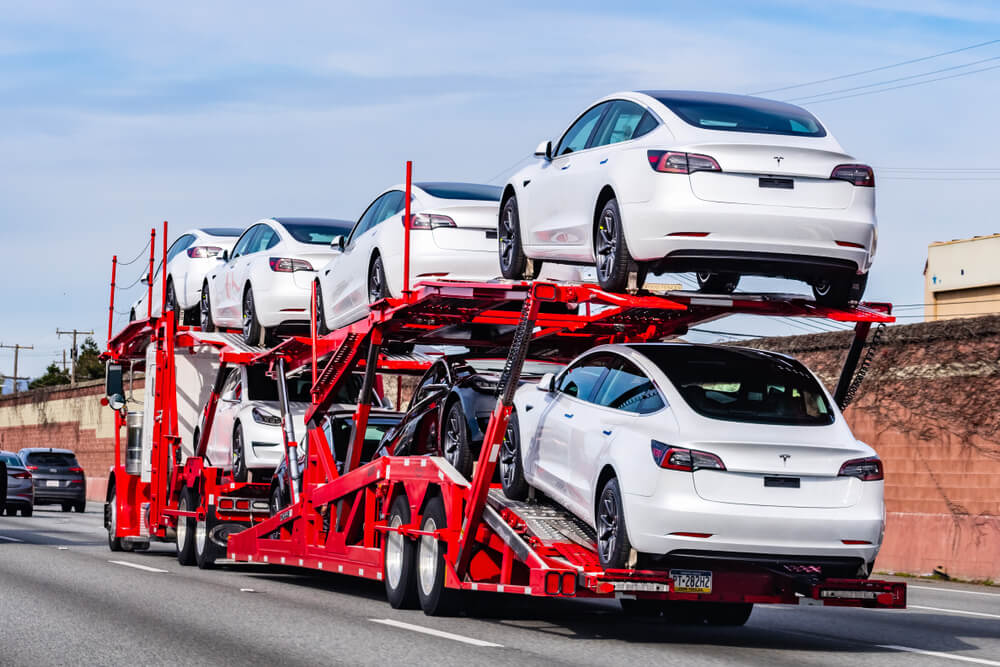 Benefits of Using Auto Transport in New York